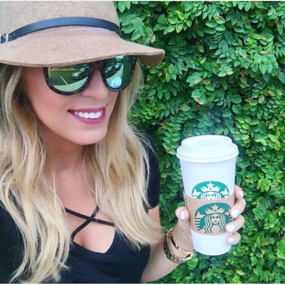 Windsor Criss Cross Tee - Size Small - Picture 1 of 2